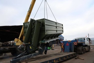 Фото 2 — Фермеры Херсонской области получили от ООН оборудование для хранения и обработки зерна