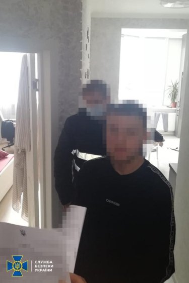 Фото 5 — СБУ вменяет госизмену организатору акций протеста в Киеве: хотел подделать 1 млн подписей за импичмент Зеленскому