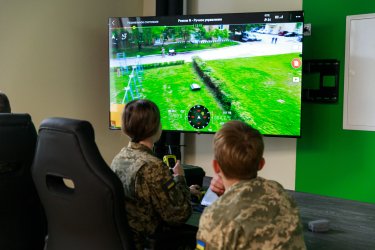 Фото 3 — В Киеве удвоят подготовку операторов дронов: в обучение уже инвестировали 30 млн грн