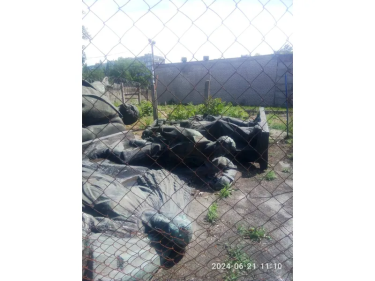 Фото 8 — Самую большую в Украине бронзовую скульптуру Ленина выставили на аукцион за 10 млн грн (ФОТО)