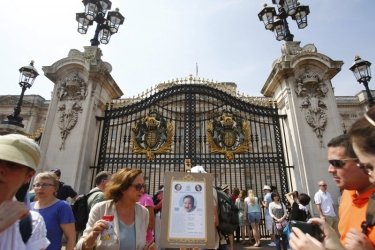 Фото 4 — У принца Уильяма и Кейт Миддлтон родился сын — будущий наследник престола