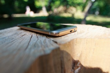 Фото 3 — Обзор HTC One M9: вендор наконец ушел от ультрапикселей