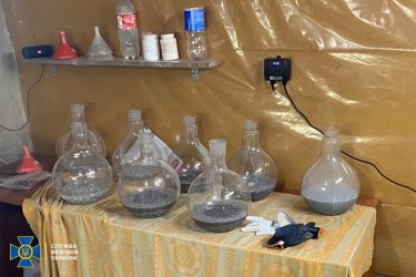 Фото 6 — СБУ обезвредила межобластную сеть сбыта наркотиков, а директора киевской фармкомпании поймала на их контрабанде