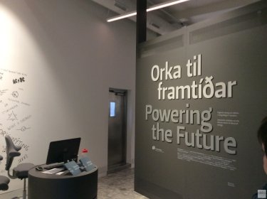 Фото 2 — Ісландія: практичний погляд на землю полум'я і льоду
