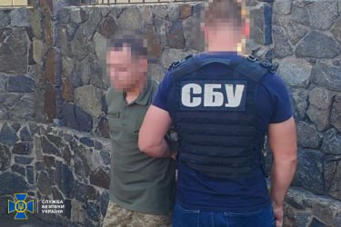Фото 5 — За взятки "списывали" военнообязанных: правоохранители задержали еще троих военкомов и должностного лица ВВК
