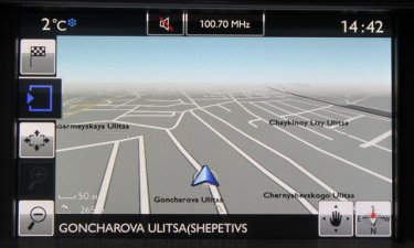 Фото 4 — Тест-драйв Citroen C4 BluHDi: Реинжиниринг