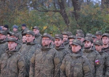 Фото 2 — До Білорусі прибувають ешелони російських військових