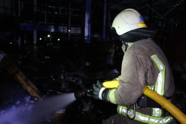 Фото 5 — В Харьковский инновационный терминал "Новой почты" попала российская ракета: 6 погибших и 16 раненых