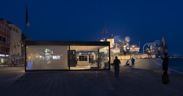 Фото 7 — Министра культуры Кириленко поблагодарили за самоликвидацию украинские участники Венецианской биеннале