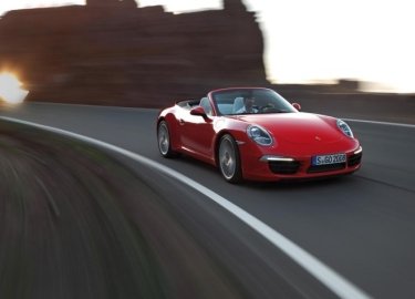 Фото 4 — Porsche представила новый Cabriolet (Фото)