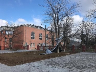 Фото 5 — Ураганный ветер накрыл Южную Украину: есть жертвы (ФОТО, ВИДЕО)