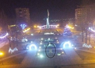 Фото 2 — В Мелитополе оккупанты демонтировали памятник Тарасу Шевченко