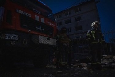 Фото 3 — Ракетный удар по Краматорску: 4 погибших и 47 раненых, среди них – дети.
