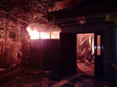 Фото 2 — Российские войска атаковали Орехов: возник масштабный пожар