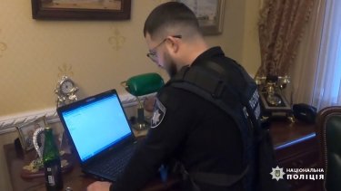 Фото 2 — Экс-мэр Черноморска и экс-замминистра экологии получили подозрения в махинации с землей в порту