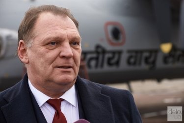 Фото 13 — В Киеве передали Минобороны Индии последнюю партию модернизированных самолетов Ан-32 (фото)