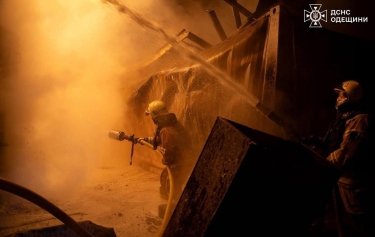 Фото 3 — РФ ударила дронами по портовой инфраструктуре Украины