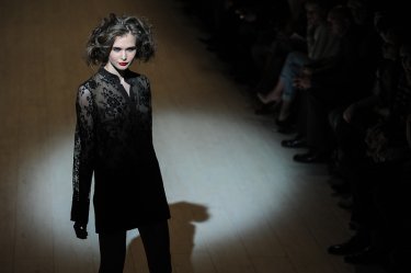 Фото 27 — UFW: Гресь угощала "Амаркордом" и новинкой — дизайном винтажной мебели