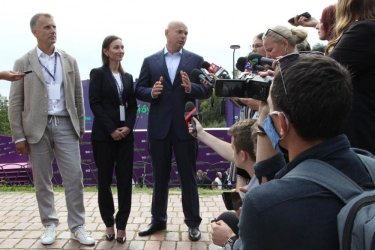 Фото 2 — В партии "За майбутнє" решили ввести в руководящие органы не менее 40% женщин