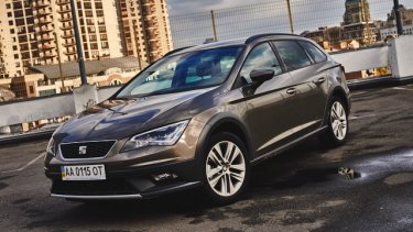 Фото 2 — Тест-драйв Seat Leon X-perience: скромная внешность, яркий характер