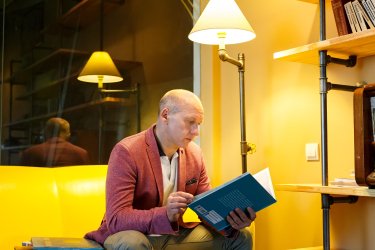 Фото 3 — “Нам потрібно захищати свою ідентичність - свій книжковий ринок”, - Віктор Круглов, СЕО видавництва “Ранок"