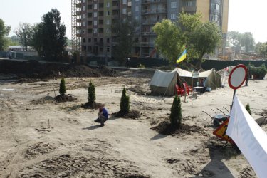 Фото 12 — В Киеве в зеленой зоне строят дорогу в обход Генплана