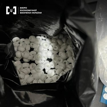 Фото 12 — Троє "чарівників" з Одеси "перетворювали" контрафакт на продукцію Apple: які вироки отримали (ФОТО)