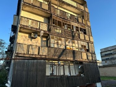 Фото 2 — Россияне ночью ударили ракетами по Дружковке Донецкой области: в ОВА рассказали о последствиях (ФОТО)