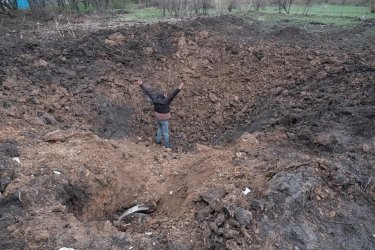 Фото 4 — Російські війська знову обстріляли Краматорськ, зруйновано вісім житлових будинків (ФОТО)