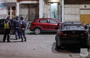 Фото 4 — РФ снова атаковали дроны: власти сообщили о поврежденных домах и авто в Московской области (ФОТО, ВИДЕО)