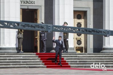 Фото 4 — Как Владимир Зеленский приносил присягу народу Украины (ФОТО)