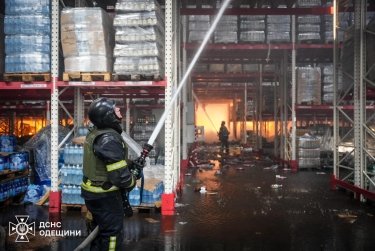Фото 4 — У "Таврії В" відреагували на знищення складу в Одесі російською ракетою (ФОТО, ВІДЕО)