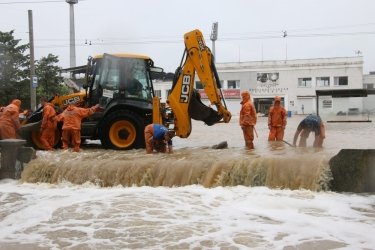 Фото 8 — Оккупированную Керчь снова подтопило из-за ливня (ФОТО, ВИДЕО)