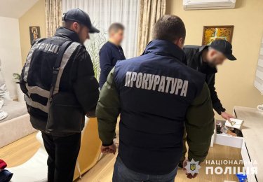 Фото 2 — Во Львове разоблачили работников банка, похищавших деньги со счетов клиентов