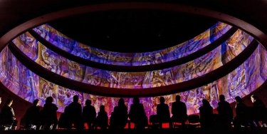 Фото 23 — Мультимедийный ритуал: "Шлях до..." Троицкого вписался в пространство Украинского дома