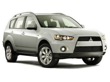 Фото 2 — Mitsubishi Outlander получил новый облик