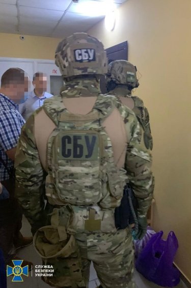 Фото 2 — СБУ заявила о блокировке "Патриотов за жизнь", Кива — о выбивании показаний из свидетеля
