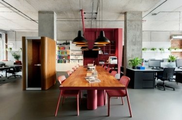 Фото 3 — Освещение рабочего места, ориентированное на комфорт человека