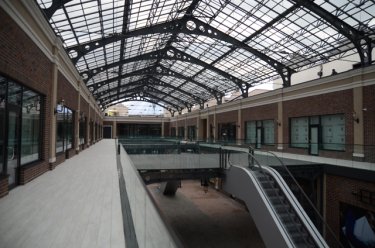 Фото 11 — В субботу в Украине откроется первый в стране outlet (ФОТО)