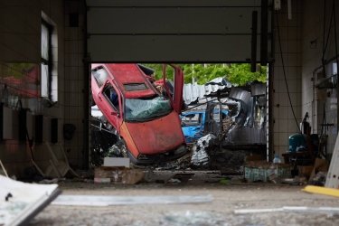 Фото 2 — В Харькове до 500 домов не подлежат реконструкции: людей будут размещать в общежитиях и соцучреждениях