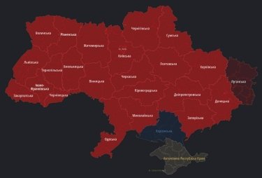Фото 2 — В Днепре прогремели взрывы: россияне ударили по железнодорожной инфраструктуре