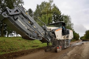 Фото 2 — Дорогу к трем пунктам пропуска с Польшей во Львовской области отремонтируют за 360 млн грн