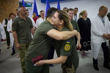 Фото 8 — Зеленский осмотрел разрушения Спасо-Преображенского собора в Одессе (ФОТО)