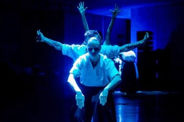 Фото 11 — Мультимедийный ритуал: "Шлях до..." Троицкого вписался в пространство Украинского дома