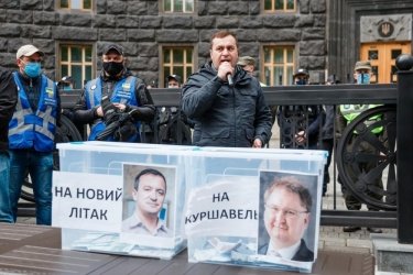 Фото 2 — В Киеве 2000 аграриев протестовали против "квот Фирташа" и монополии на рынке минудобрений