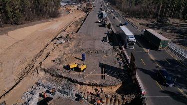 Фото 7 — Нова розв’язка на Одеській трасі під Києвом: для руху відкрили лівий проїзд (ФОТО)