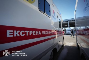Фото 7 — Пограничники получили 17 санитарных автомобилей для эвакуации