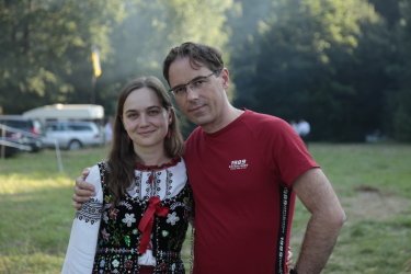 Фото 2 — Від хобі до бізнесу: як любов до вишиванок та колекція в кілька тисяч експонатів переросла у запуск власного бренду