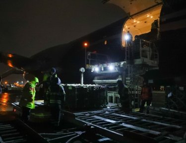 Фото 3 — В Украину прибыла первая партия летального оружия из США