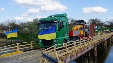 Фото 11 — На Херсонщині та Миколаївщині відновили ще три мости, постраждалих через війну (ФОТО)